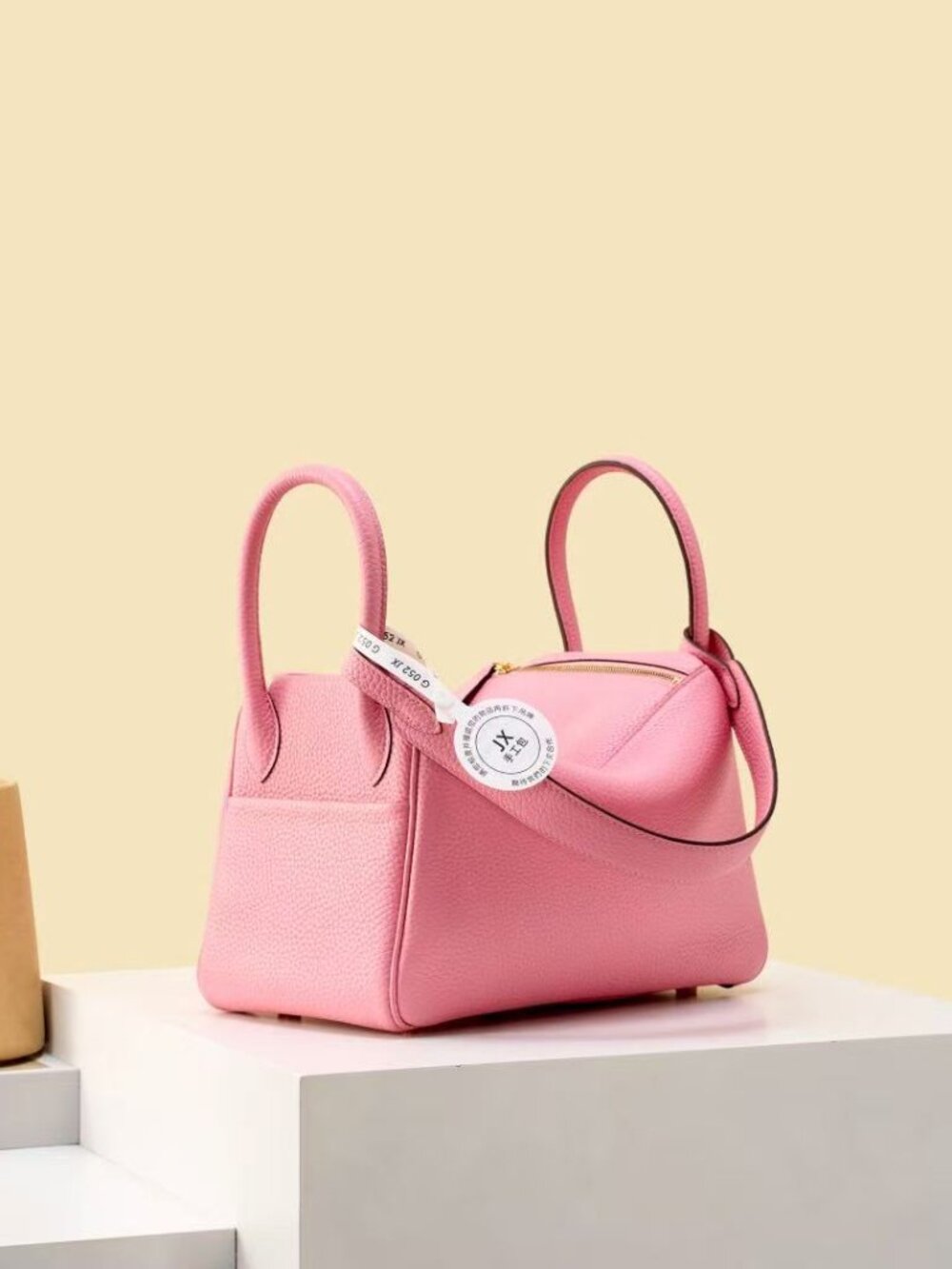 Classic Hermes Bag: A Stylish and Versatile Choice for Elegance